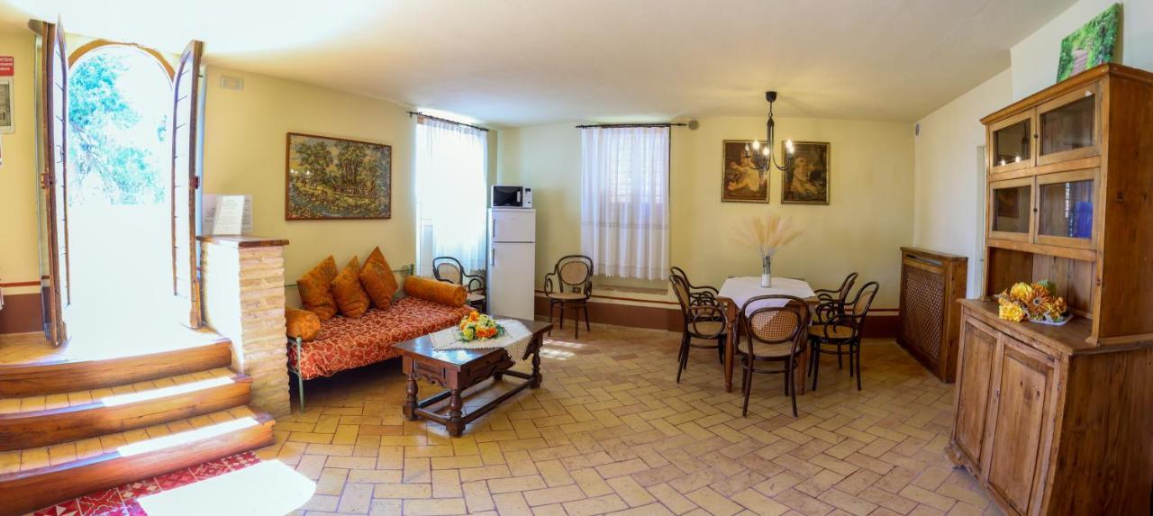 Albergo Diffuso Borgo Montemaggiore 몬테마기오레알메타우로 외부 사진