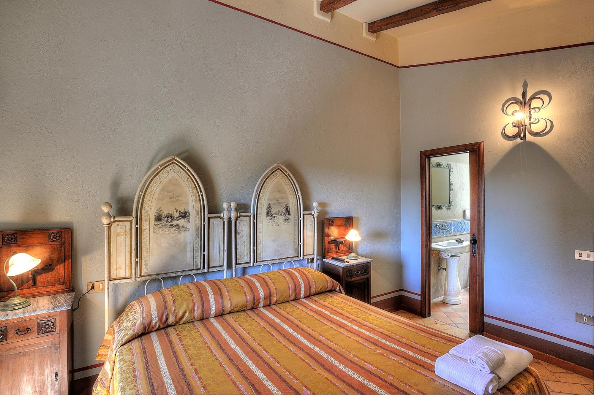 Albergo Diffuso Borgo Montemaggiore 몬테마기오레알메타우로 외부 사진