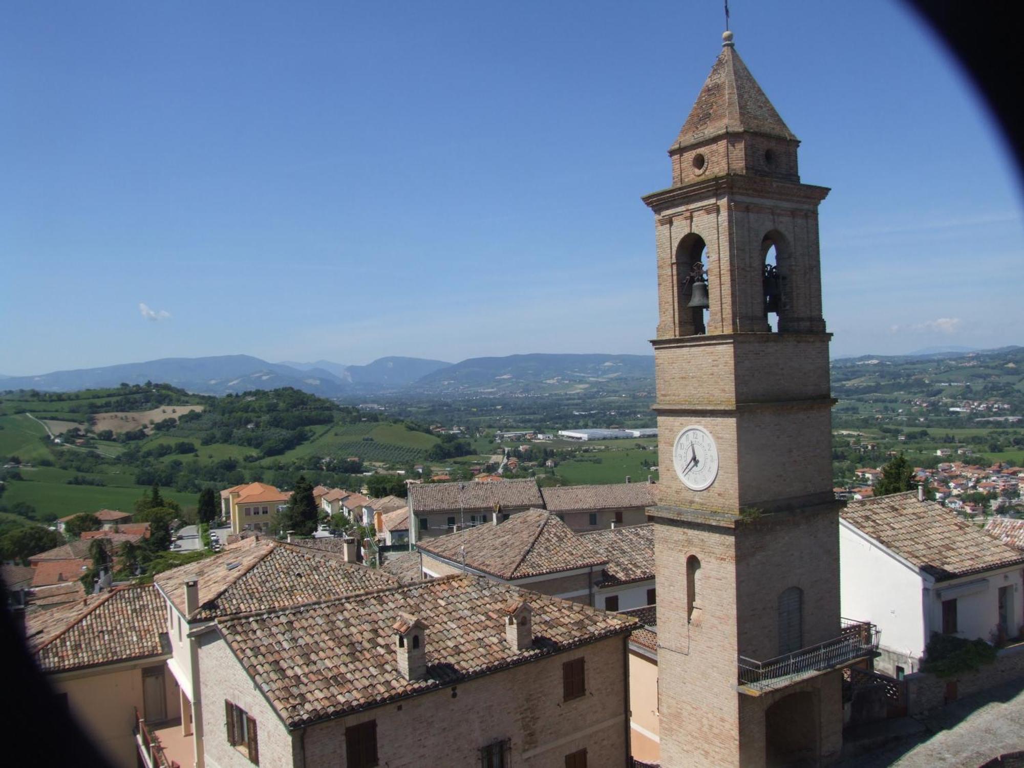 Albergo Diffuso Borgo Montemaggiore 몬테마기오레알메타우로 객실 사진