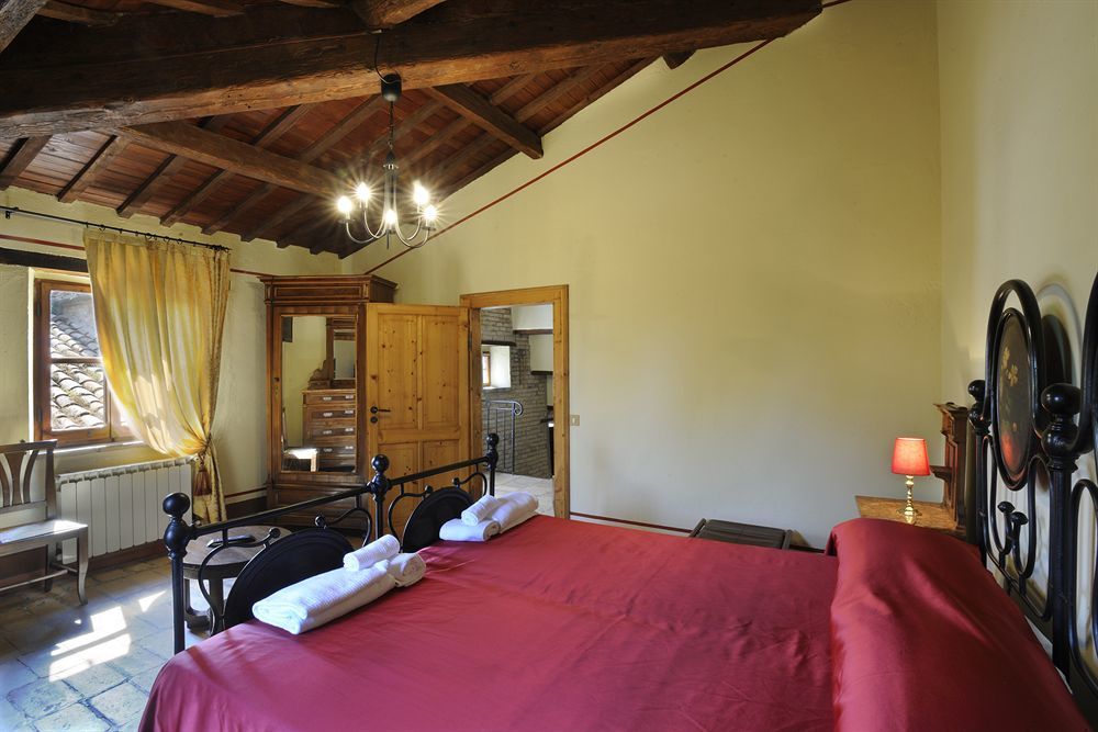 Albergo Diffuso Borgo Montemaggiore 몬테마기오레알메타우로 외부 사진